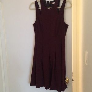Rebecca Taylor cut out dress in Bordeaux color!